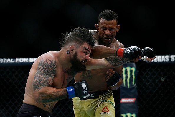 UFC News: Mike Perry's return to the Octagon set for 2019 event