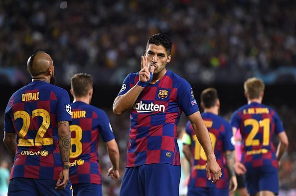 Luis Suarez scored twice to give Barcelona their first UCL victory of the season