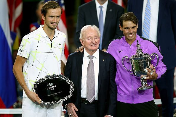 (L-R) Daniil Medvedev, Rod Laver and Rafael Nadal at the US Open prize distribution ceremony