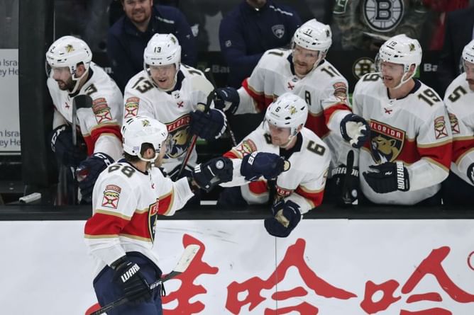 Panthers rally from 4 down, beat Bruins 5-4 in shootout