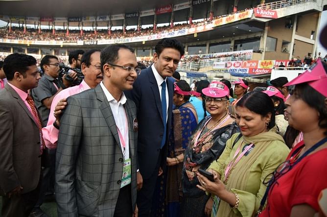 First Pink Ball test match touches 60,000 fans beyond 22 yards with Breast Cancer survivors