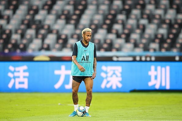 Paris Saint-Germain v Stade Rennais FC - Pre-game Training