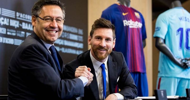 Barcelona president Bartomeu&Acirc;&nbsp;with Lionel Messi