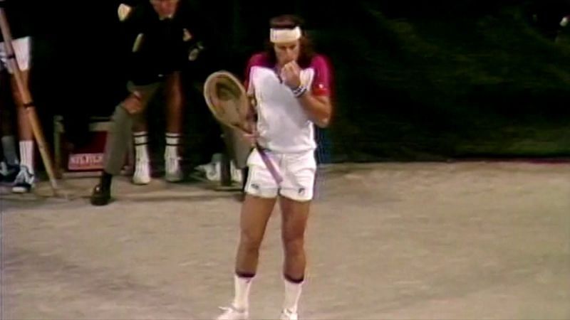 Guillermo Vilas at a tournament in 1977