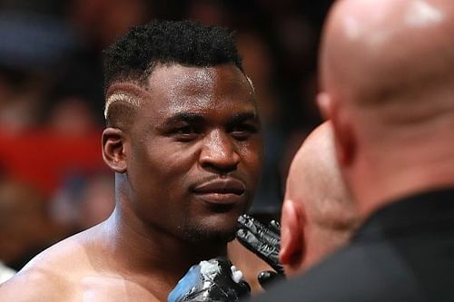 UFC 220: Miocic v Ngannou