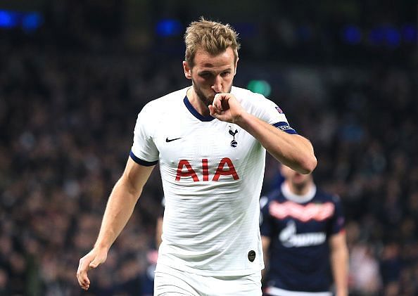 Will Kane win the Golden Boot for a third time?