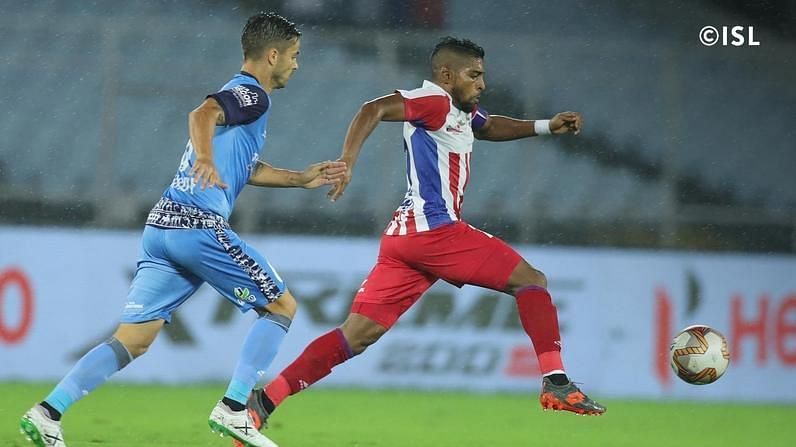 Roy Krishna in action against Jamshedpur FC (Credits: ISL)