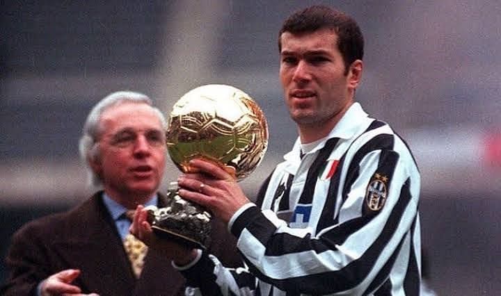 Zidane wo the Ballon d&#039;Or in 1998