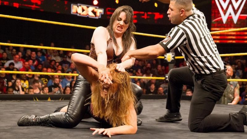 Kennadi Lewis lost to Nikki Cross