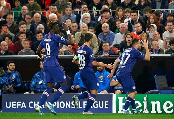 Chelsea drew with Valencia in an exciting Champions League game tonight