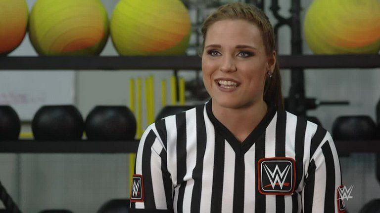 5 Things You Need To Know About SmackDown Referee Jessika Carr