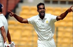 Hindi Cricket News: कर्नाटक प्रीमियर लीग फिक्सिंग मामले में भारतीय गेंदबाज अभिमन्यु मिथुन से होगी पूछताछ