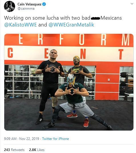 Velasquez trains at the WWE PC with Kalisto and Gran Metalik