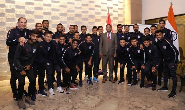 Viraj Singh with the Indian team.