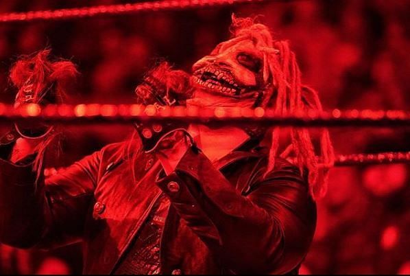 Twitter reacts to WWE SmackDown (November 29, 2019): Sheamus, Sasha Banks, Bray Wyatt, and others comment on the show