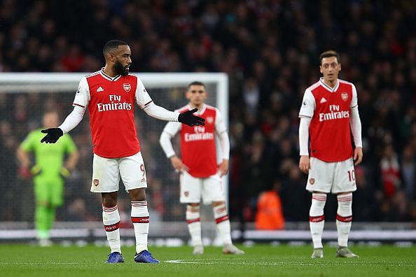 Premier League 2019- 20: Arsenal 2-2 Southampton - Hits and Flops