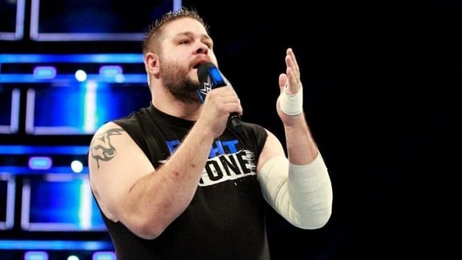 केविन ओवेंस ने पूर्व WWE चैंपियन के साथ रिंग शेयर करने के बाद खुशी जाहिर की