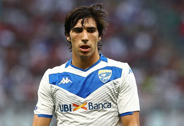 Italy and Brescia sensation Sandro Tonali insists he is not intimidated by his €300m price tag