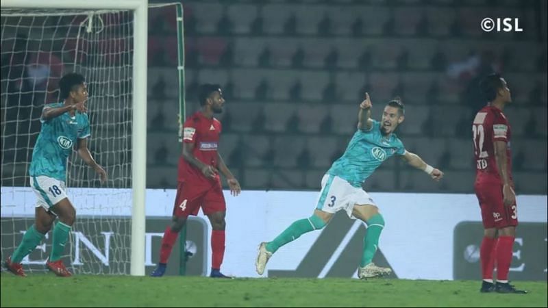 Cuadrat&#039;s tactical shifts resulted in Bengaluru shutting out the second half expertly