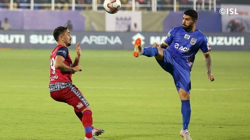 Jamshedpur FC take on Mumbai City FC