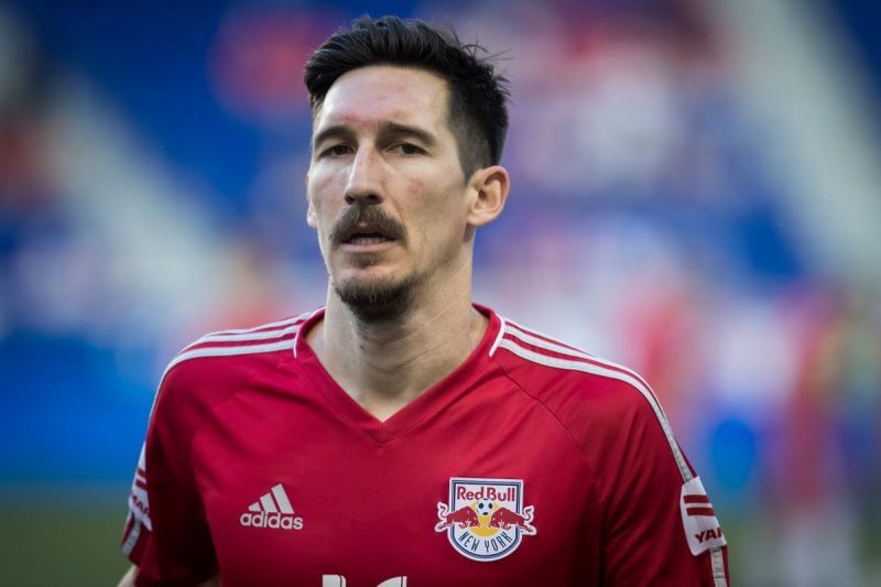 Sacha Kljestan joins LA Galaxy