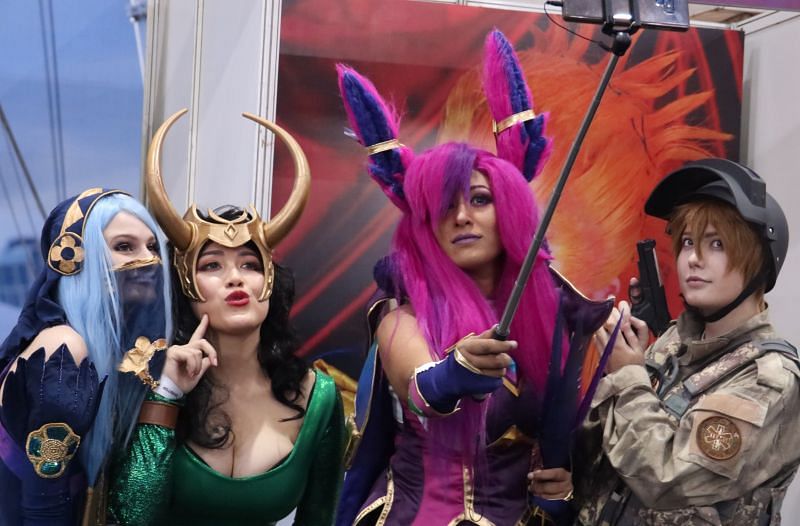 Cosplayers at DreamHack Delhi 2019