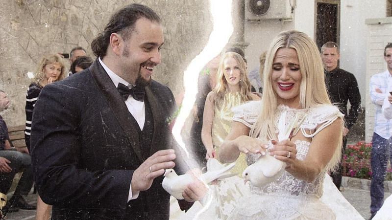 lana and rusev still married