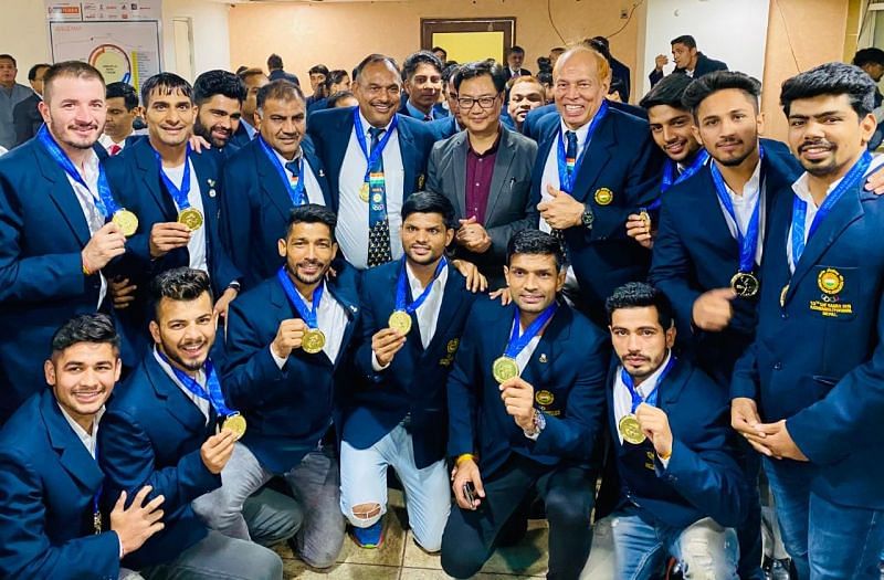 The Indian men&#039;s Kabaddi team after winning the gold medal.