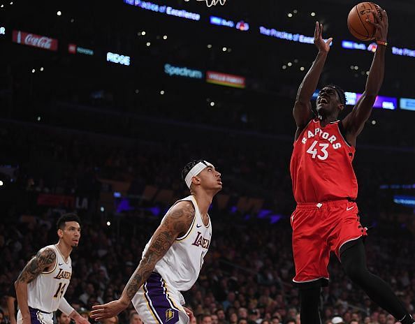 Pascal Siakam (r)