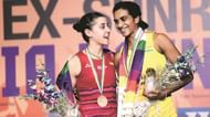 Carolina Marin (left) and PV Sindhu on the India Open 2017 podium