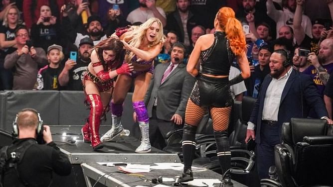 5 Biggest Things we could see on RAW after TLC - New Challengers, Superstar Returns