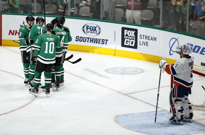 Radulov has goal and assist, Stars beat Islanders 3-1