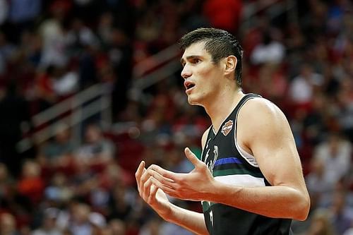 Ersan Ilyasova