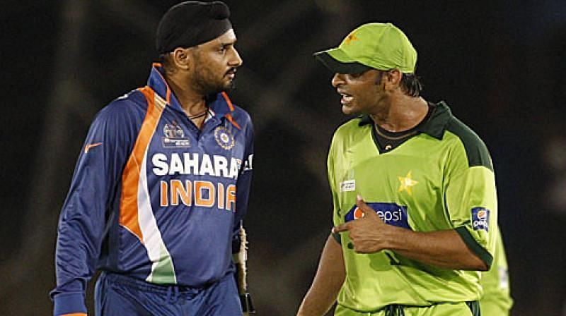 Harbhajan Singh was involved in a verbal duel with Shoaib Akhtar
