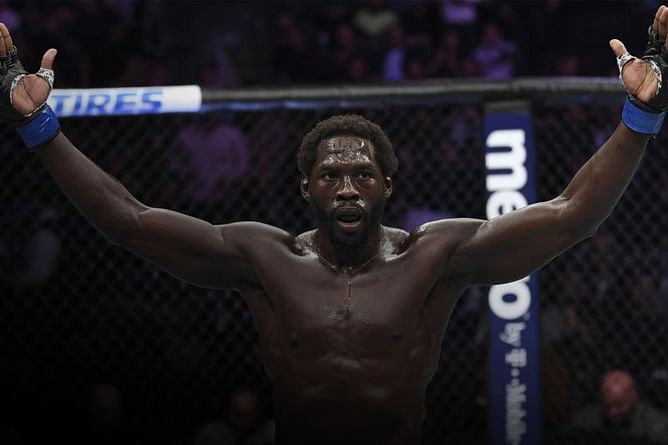 UFC News: Jared Cannonier has reportedly signed for a fight against Robert Whittaker
