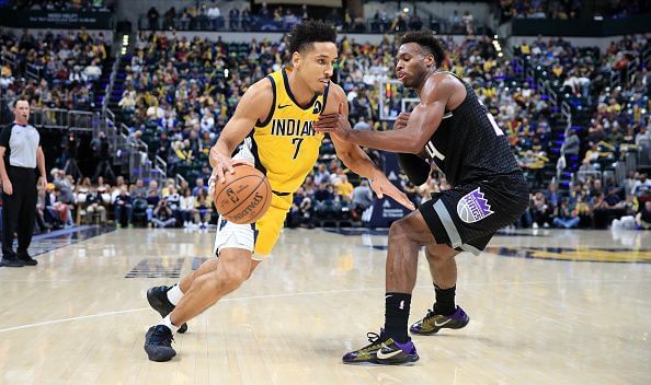 Malcolm Brogdon (l) will have a major role to play against his former side