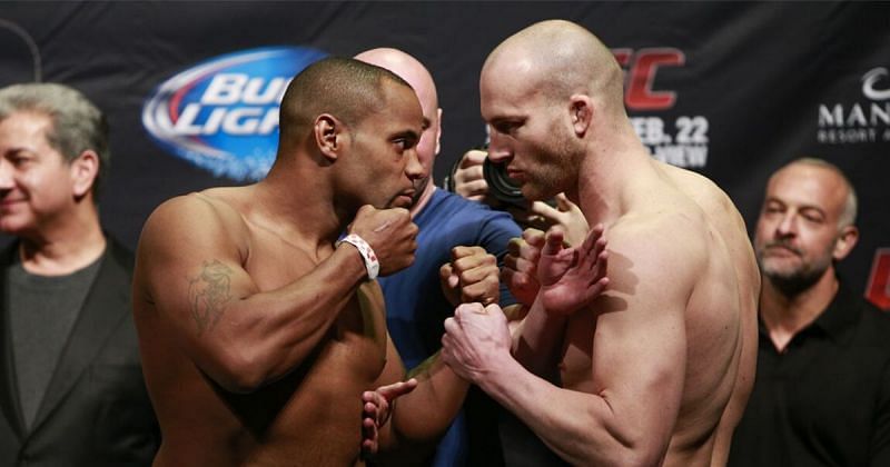 UFC 170: Cormier vs Cummins.