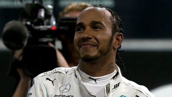 Hamilton deserves a knighthood, claims Motorsport UK chief