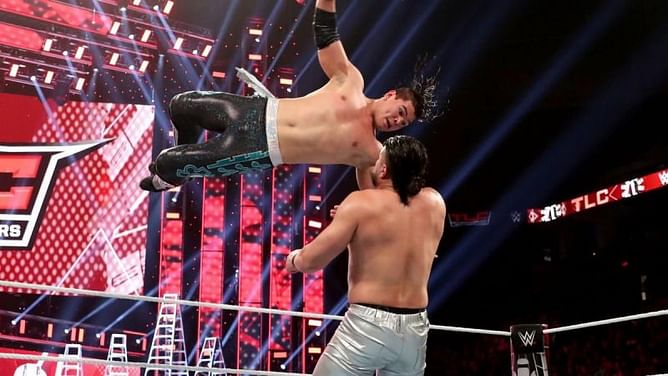 WWE News: Andrade and Humberto Carrillo trade shots after chaotic end to gauntlet match