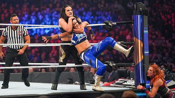 Shayna Baszler pinned Bayley to win the Triple Threat Match at Survivor Series