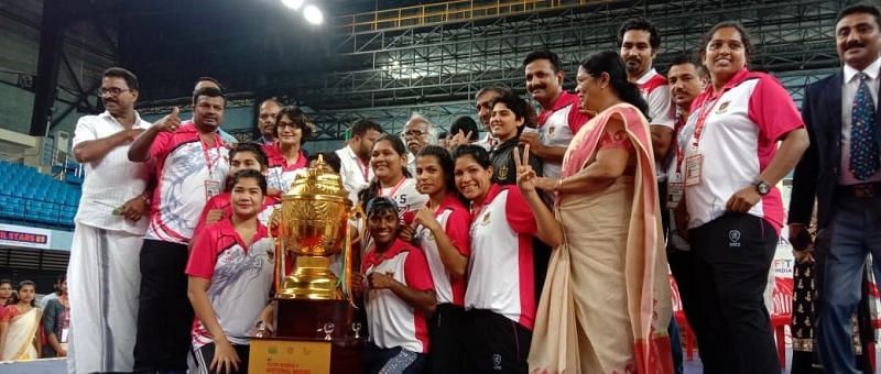 Railways boxers celebrate with their trophy