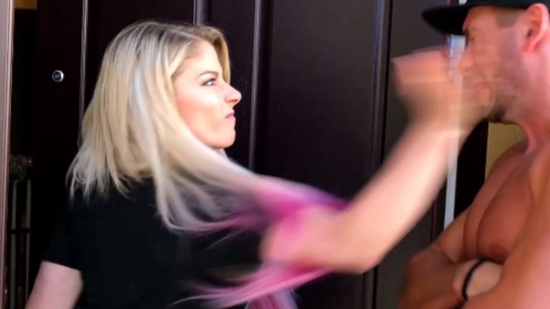 Alexa Bliss did not react well to Elliot Sexton&#039;s comments!