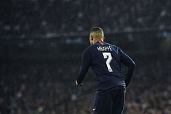 5 football transfers that shocked the world