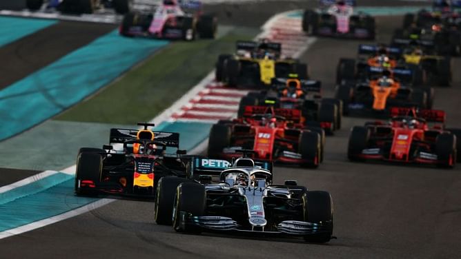 Hamilton marks his 250th grand prix with F1 season finale victory