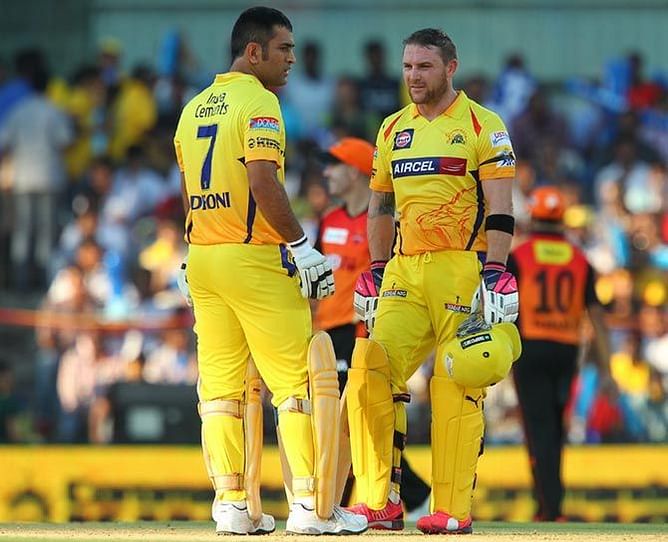 5 Star players who have played for both CSK and RCB