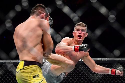 Stephen Thompson from his last fight against Vicente Luque