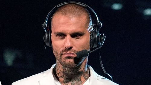 Corey Graves is a fan of Elias