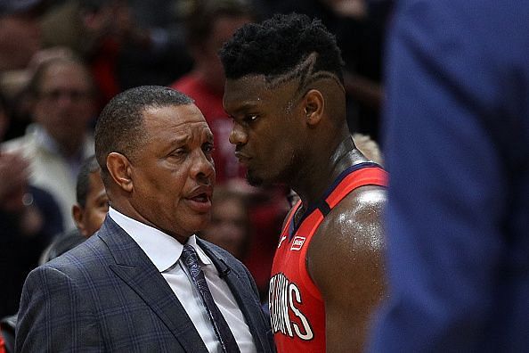 Pelicans coach Alvin Gentry has a word with Zion Williamson