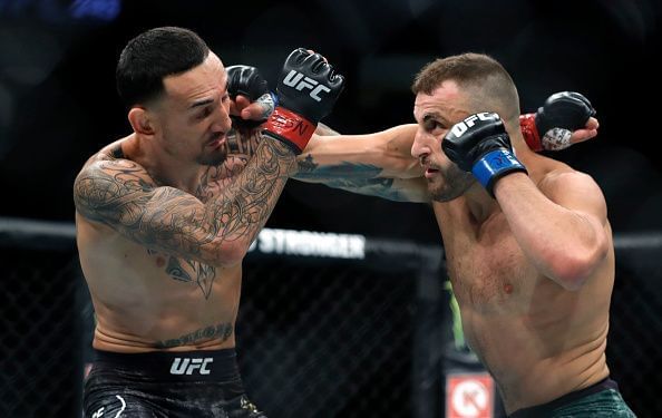 Max Holloway v Alexander Volkanovski