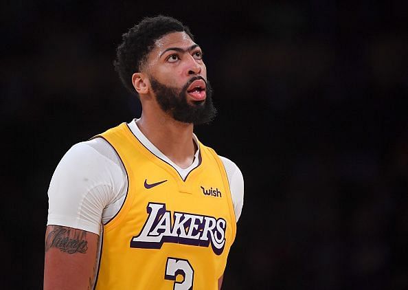Anthony Davis and the Los Angeles Lakers will be looking to extend their winning streak against the Pelicans